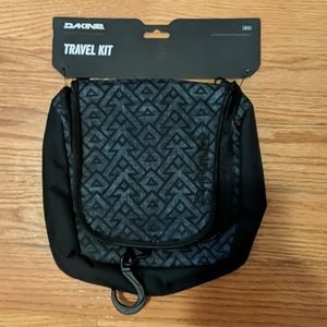 Dakine Travel Kit